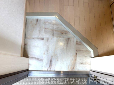 【エントランス】 | フラットリア春日