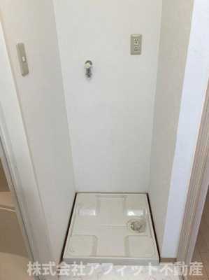 【その他】 | フラットリア春日 | 室内洗濯機置き場