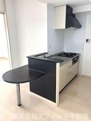 【キッチン】 | フラットリア春日 | 対面式システムキッチン