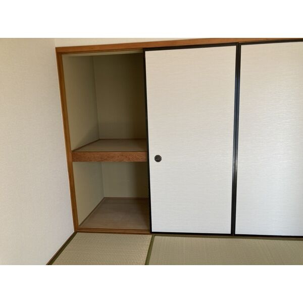 コーポヒロモトの収納