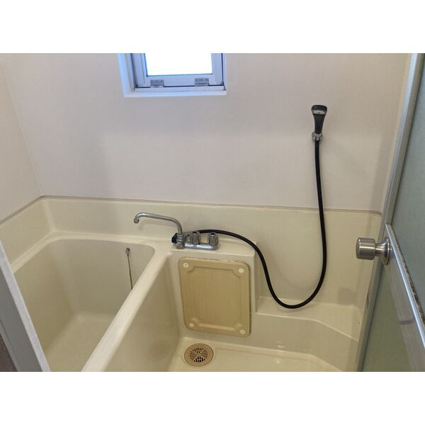 コーポヒロモトの浴室