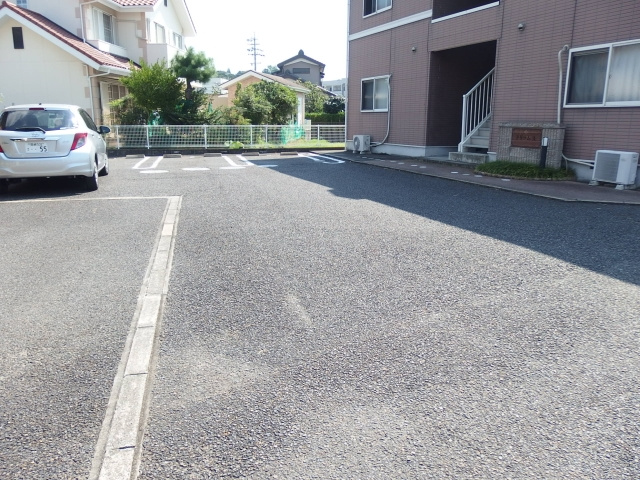 ドリームＡの駐車場