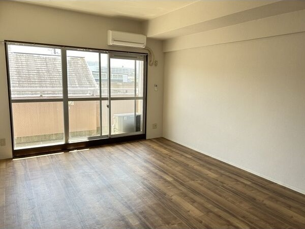 ブライトン・ビラ　　刈谷市の賃貸ならクラスホーム刈谷店の居間・リビング|同物件の別部屋になります。