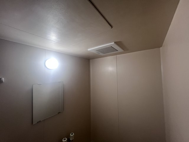 セオコート潤和の浴室