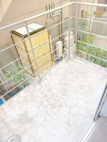 APT.4316のバルコニー