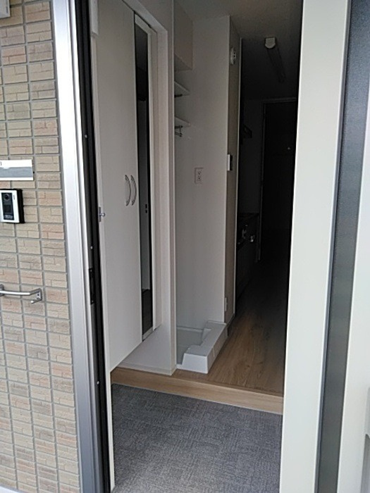 ウッドイン舳越の玄関