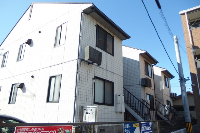 アネックス緑丘７の外観