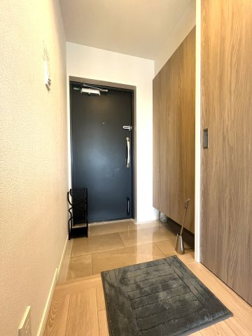 パラツィーナセシリア豊中の玄関