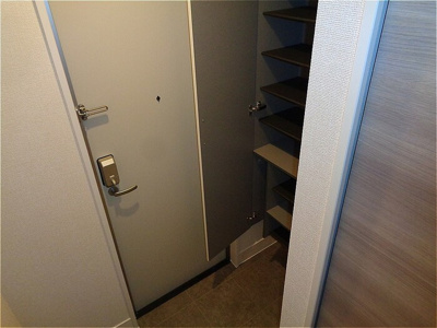 【玄関】 | ラヴィエベールⅠ