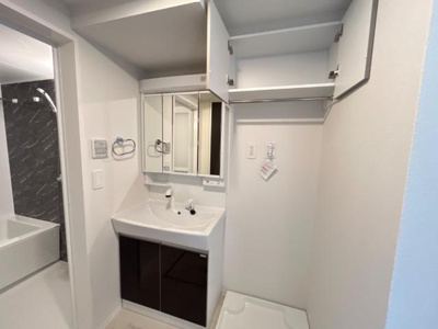 【洗面所】 | オレンジ | 洗面収納