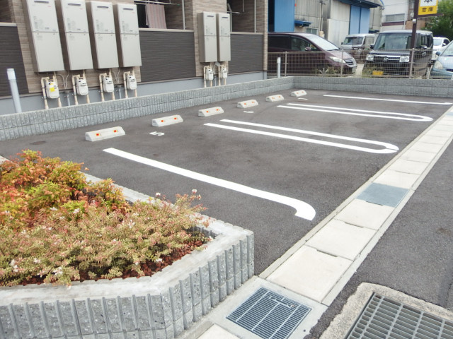 リベールの駐車場