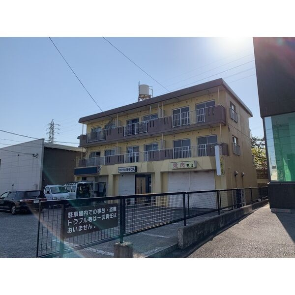 ピザール南公園の外観