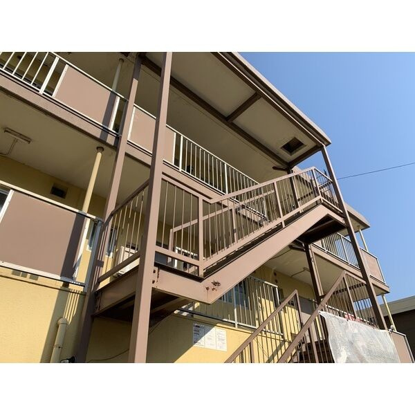 ピザール南公園の外観