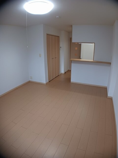 ハピネス優の居間・リビング