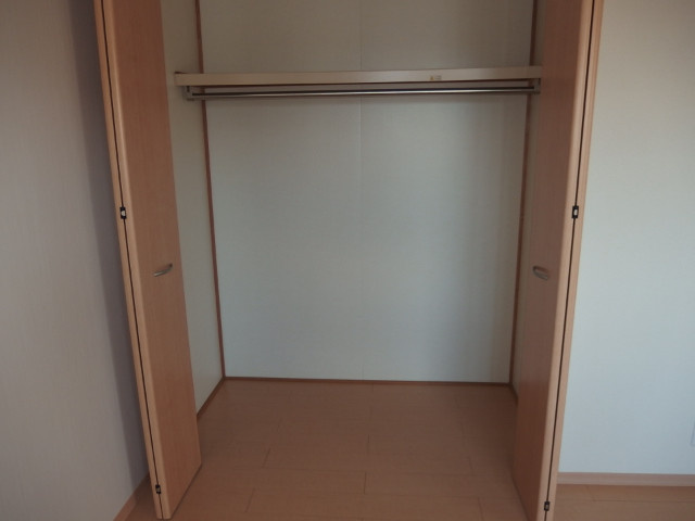 ジラソーレ（赤渋）の収納