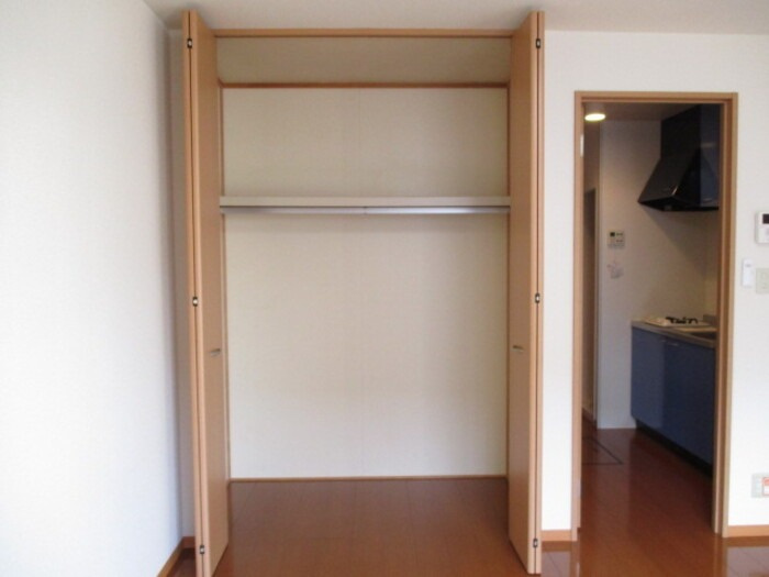 ジュネス　ヴィラージュの収納