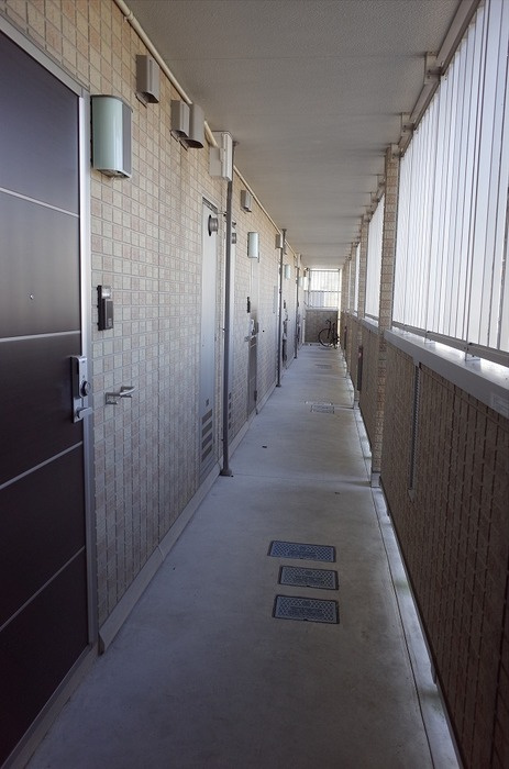 ションセイGのロビー