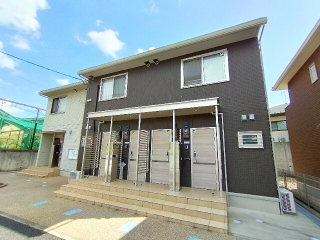 ジュネス和の外観