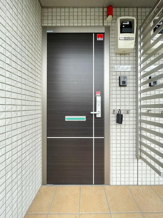 アヴェニールの玄関