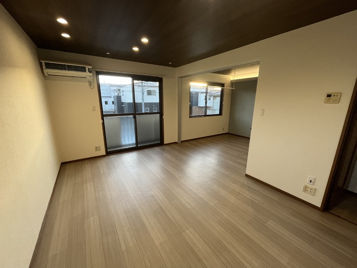 セジュールＡＭＡＮＯの居間・リビング