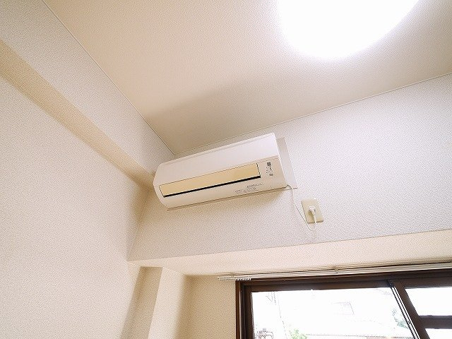 シティパレス西大寺北町Ｐ１の設備|エアコン付きです