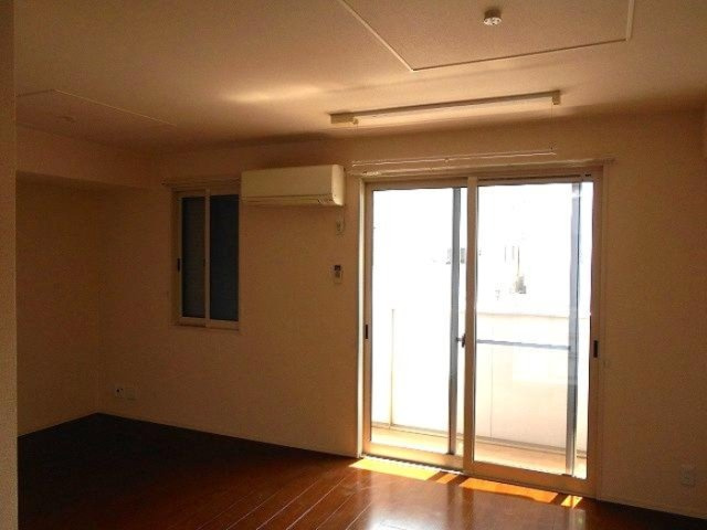 サンパルクの設備