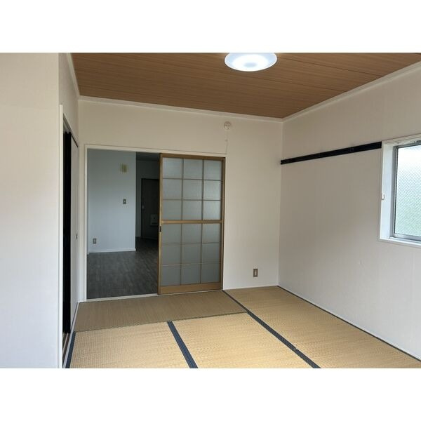 マーブル山本の和室