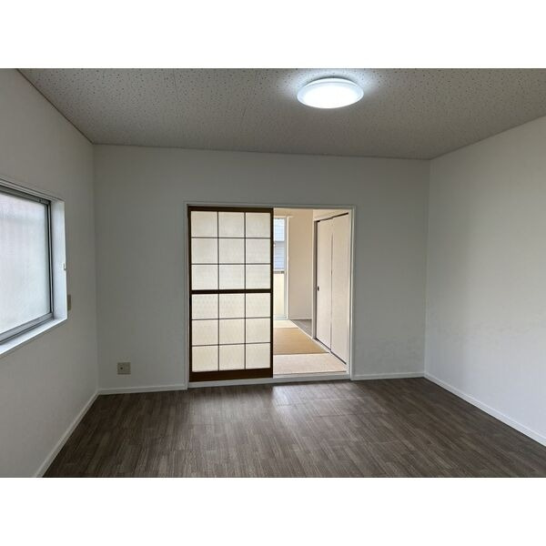 マーブル山本の居間・リビング