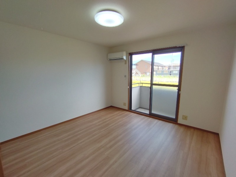 セジュール犬塚の居間・リビング