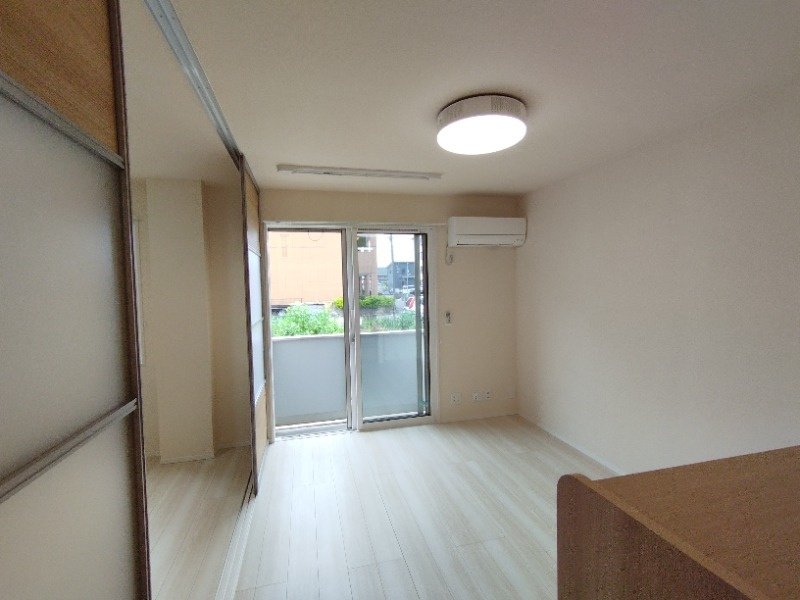 ドミール・Ｔの居間・リビング