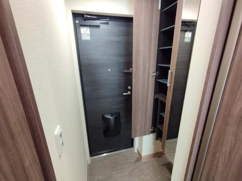 パークサイド柱Ⅰの玄関