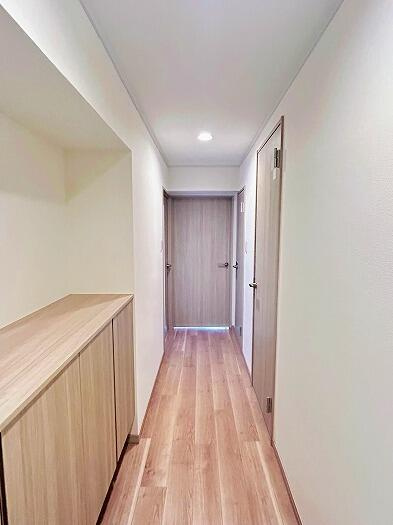 ニューコーポ港楽Ａ棟の玄関