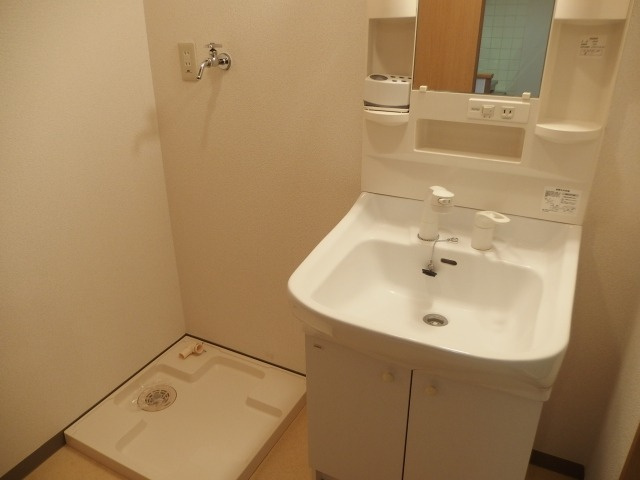 ラ・ペジブルの洗面所|同型タイプ