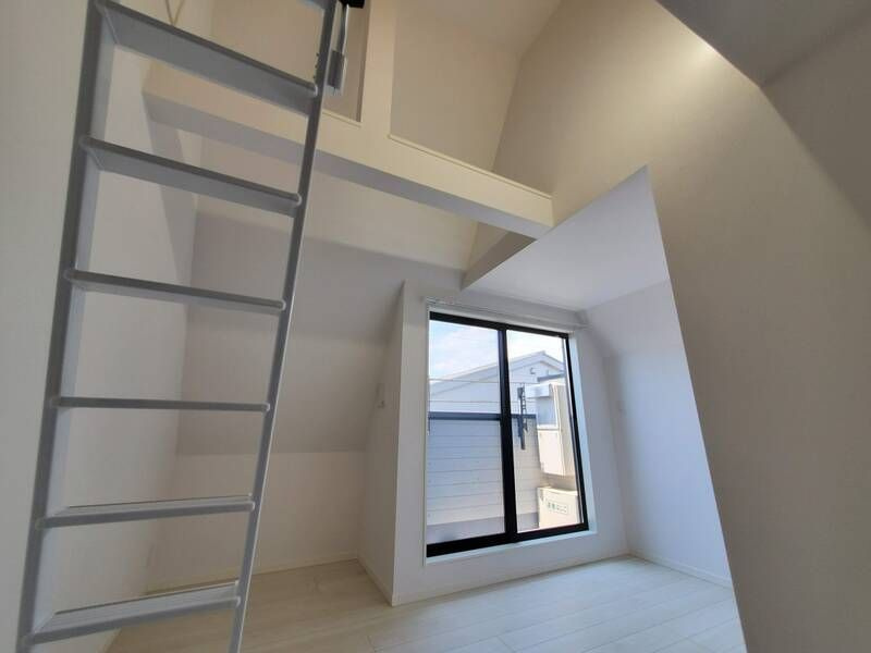 フォレストレジデンス青砥の居間・リビング