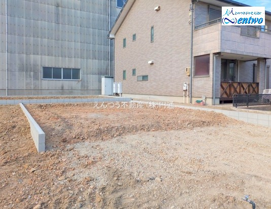 中割町1期の外観