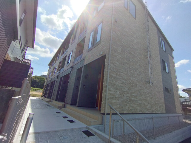 ヒカルサ岡崎蓑川町