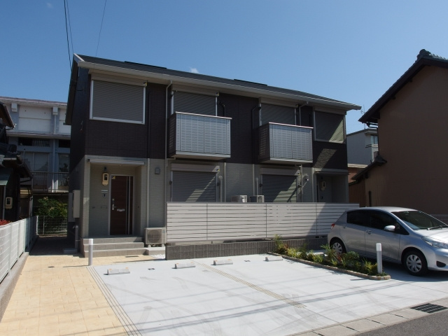 ハイツ春咲　北館