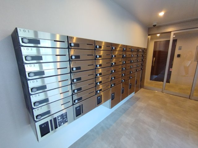 G VIVRE　岡崎駅前