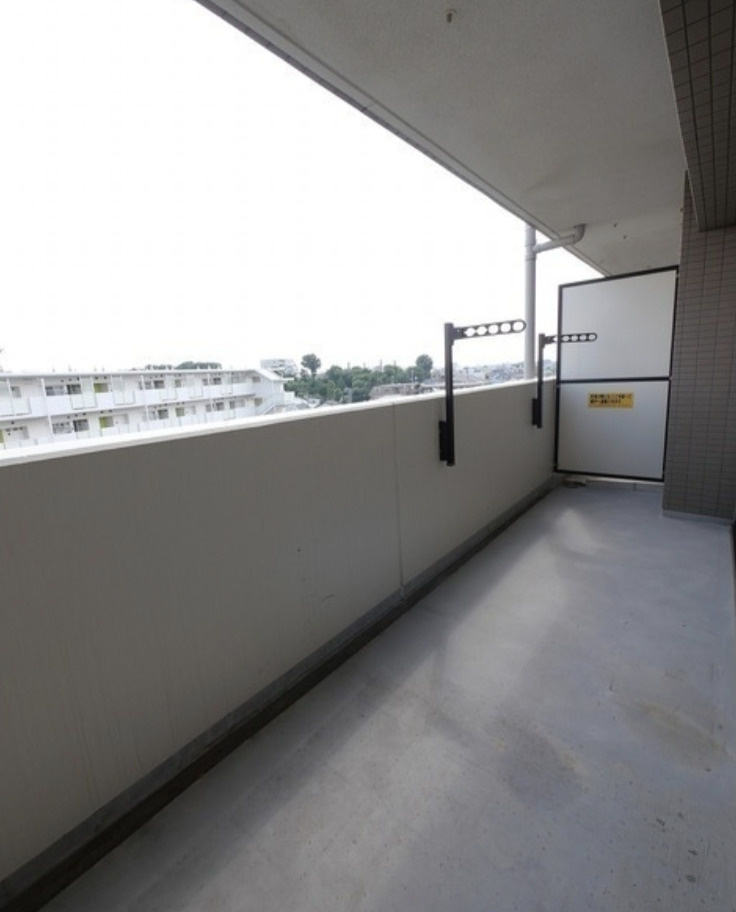 UURコート白鷺のバルコニー