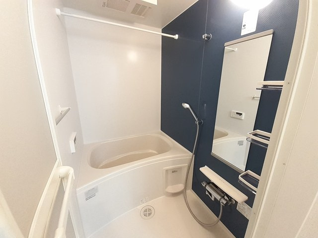 カーサ　ハルディン　ラグーナの浴室|バス