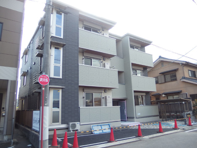 ルミエール・ドゥ・ソレイユの外観