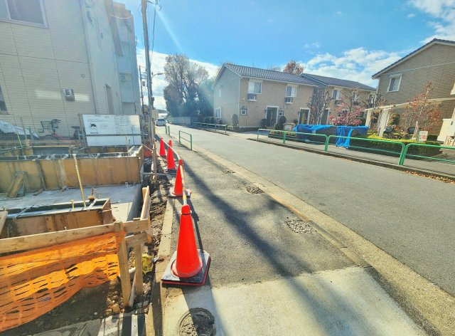 練馬区平和台4丁目 限定1棟のその他|―施工例写真―
開放感溢れ心地よい光と風が溢れる17.0帖のLDK
水回りも2階に集め家事動線の良い間取りです