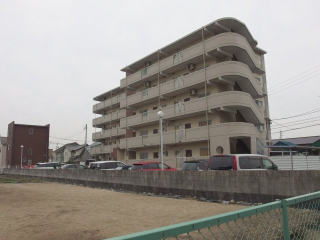 アビタシオン酒井の外観