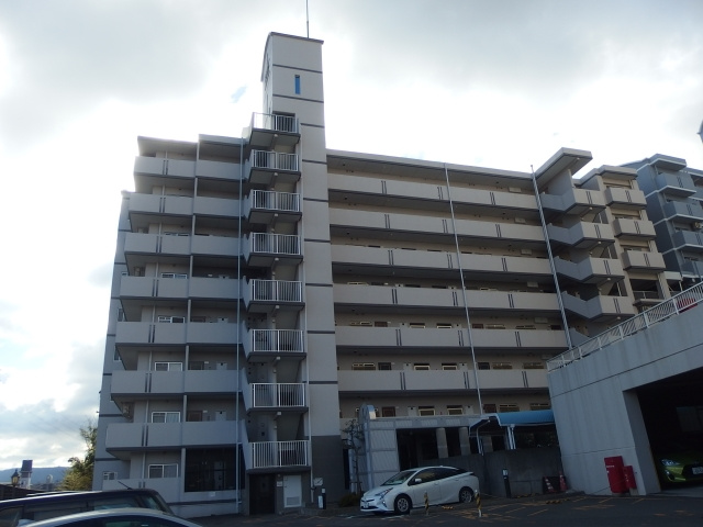 アリア32レジデンスの外観