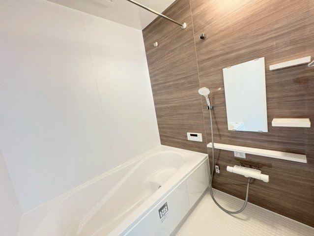 京都市伏見区醍醐大高町2号地の浴室