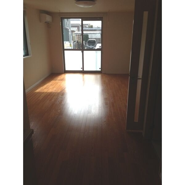 キアラの居間・リビング