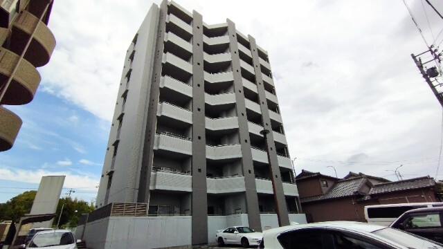 ハートヒルズ井田の外観