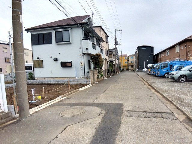 新築/和光市南１丁目の前面道路含む現地写真
