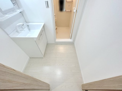 【洗面所】 | フローレンスベリー愛甲石田