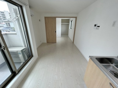 【居間・リビング】 | フローレンスベリー愛甲石田